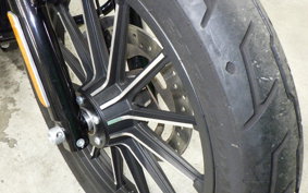 HARLEY XL883N 2015