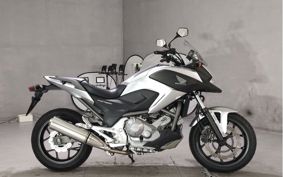 HONDA NC700X RC63