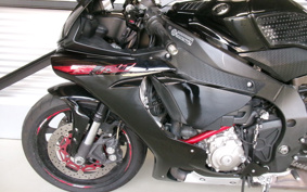 YAMAHA YZF-R1 2015 RN39