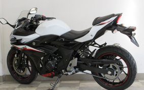 SUZUKI GSX250 R DN11A