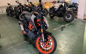 KTM 390 DUKE 2022 JPJ40