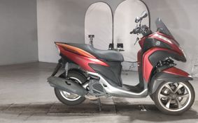 YAMAHA TRICITY 125 SE82J