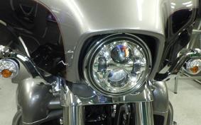 HARLEY FLHTCUTG TRIKE 1750 2018