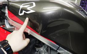 SUZUKI GSX-R750 1986 GR71G