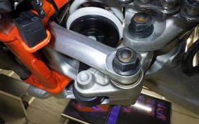 KTM 690 SMC R 2025