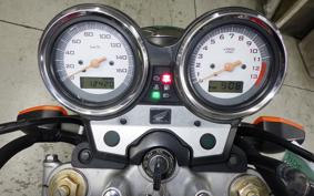 HONDA VTR 250 Gen. 2 2018 MC33