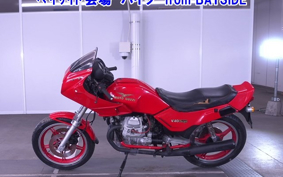 MOTO GUZZI V40 CAPRI