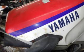 YAMAHA FZR250 2018 2KR