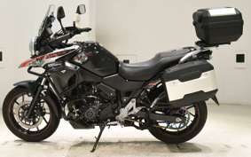 SUZUKI Vｽﾄﾛｰﾑ250A