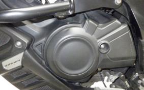 SUZUKI Vｽﾄﾛｰﾑ650XT 2015