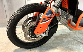 KTM 890 ADVENTURE	 R 2023 TR640