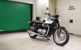 TRIUMPH BONNEVILLE T100 2017