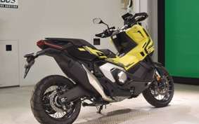 HONDA X-ADV 750 2026 RH21
