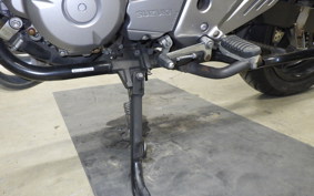 SUZUKI GSR250 2023