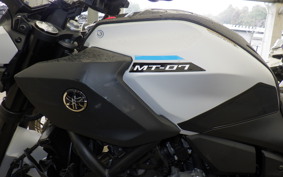 YAMAHA MT-07 AMT 2025 RM50J