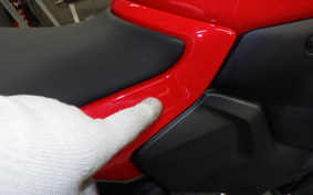 DUCATI ストリート FIGHTER V2S 2025