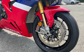 HONDA CBR1000RR-R FB SP 2024 SC82