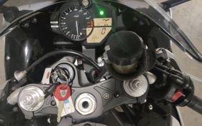 YAMAHA YZF-R1 2009 RN24J