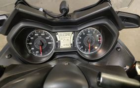 YAMAHA X-MAX 250 SG70J