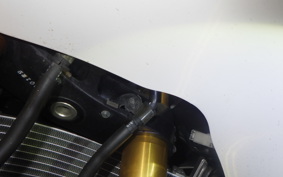 YAMAHA YZF-R7 2000