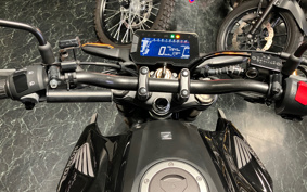 HONDA CB250R MC52