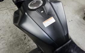 HONDA CB250R MC52