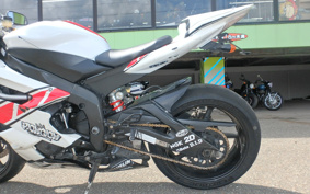 YAMAHA YZF-R6 2006 RJ12