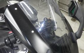 YAMAHA YZF-R1 2019