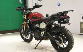 TRIUMPH SCRAMBLER400X 2024