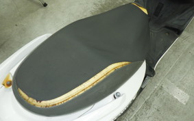 YAMAHA CYGNUS 125 XSR 2