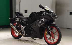SUZUKI GSX-R125 DL33B