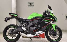 KAWASAKI ZX-25R ZX250E