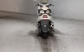 YAMAHA MAJESTY 125 SE27