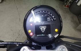 TRIUMPH TRIDENT 660 2026