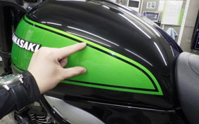 KAWASAKI Z900RS 2025 ZR900K