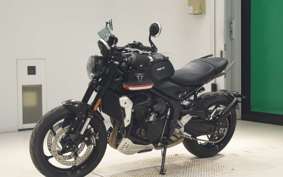 TRIUMPH TRIDENT 660 2023