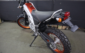 YAMAHA TORITSU CAR DG16J