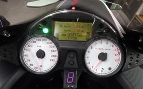 KAWASAKI ZZ1400 NINJA R 2006 ZXT40A