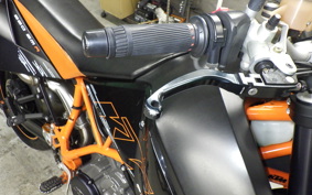 KTM 950 SUPERMOTO R 2008