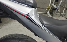 YAMAHA YZF-R25 A 2022 RG43J