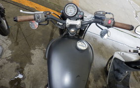 TRIUMPH BONNEVILLE