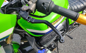 KAWASAKI ZRX1200 DAEG 2016 ZRT20D