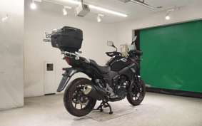 SUZUKI Vｽﾄﾛｰﾑ250A 2002