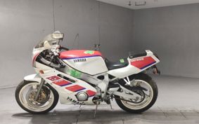 YAMAHA FZR400 1989 1WG