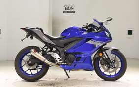 YAMAHA YZF-R25 A 2025 RG43J