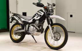 YAMAHA SEROW 250 Gen.3 2015 DG31J