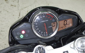 SUZUKI GSR250 2014