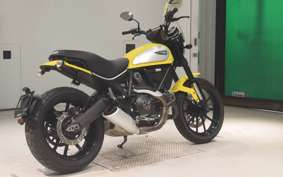 DUCATI SCRAMBLER ICON 2015