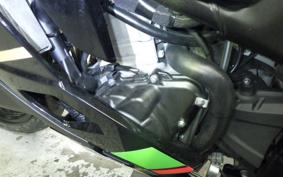 KAWASAKI ZX-25R ZX250E