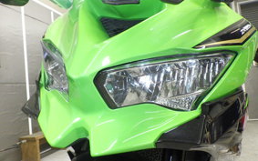 KAWASAKI ZX-25R ZX250E